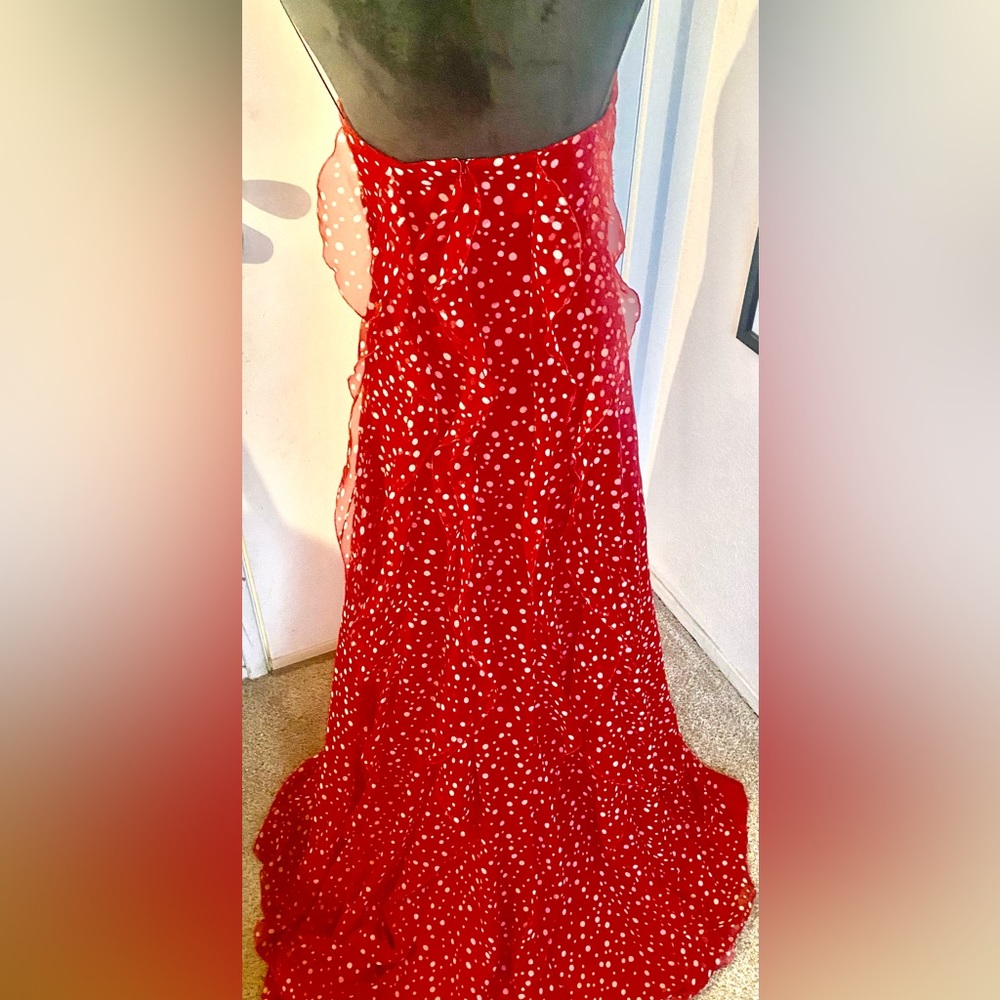 Beautiful Vintage Evening Gown. Never Worn!